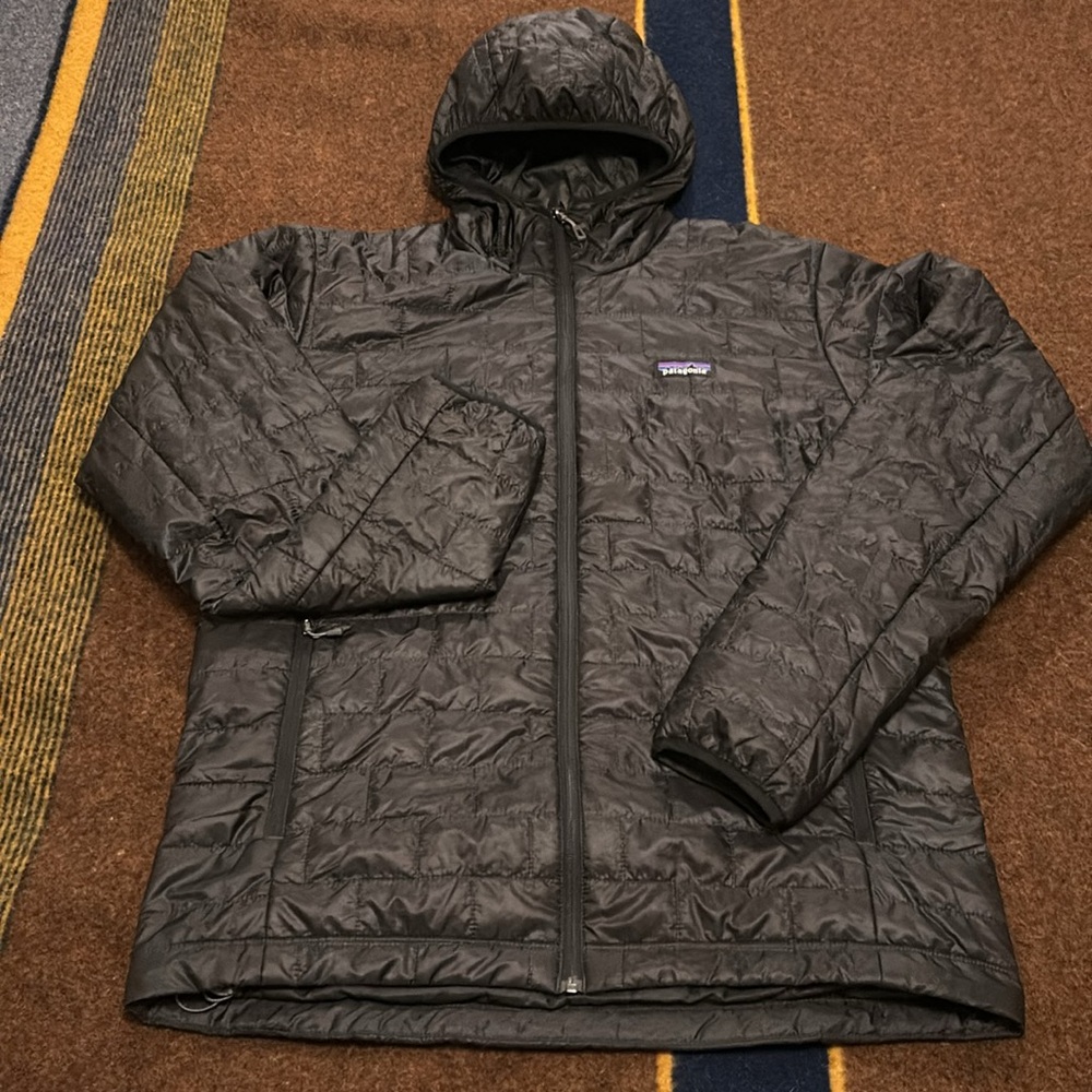 Men’s Patagonia Nano Puff Hoody